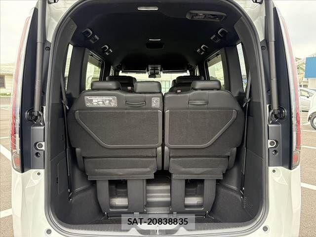Honda STEP WGN 2023-09 8882330-20