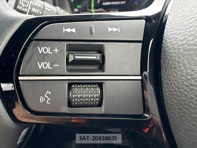 Honda STEP WGN 2023-09 8882330-26