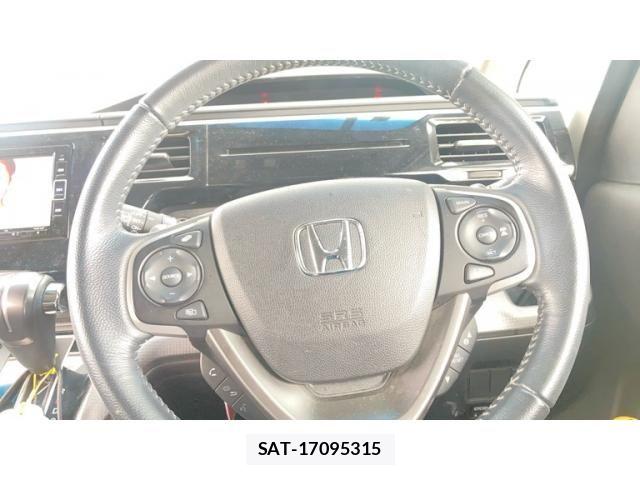 Honda STEP WGN 2022-01 8882333-14