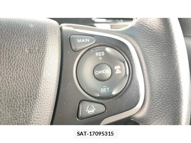 Honda STEP WGN 2022-01 8882333-15
