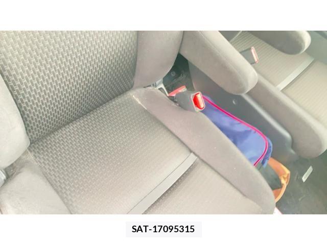 Honda STEP WGN 2022-01 8882333-7