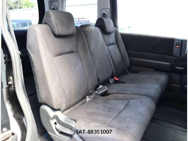 Honda STEP WGN 2010-03 8882354-24