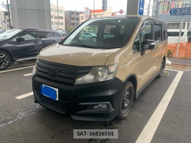 Honda STEP WGN 2010-07 8882356-0