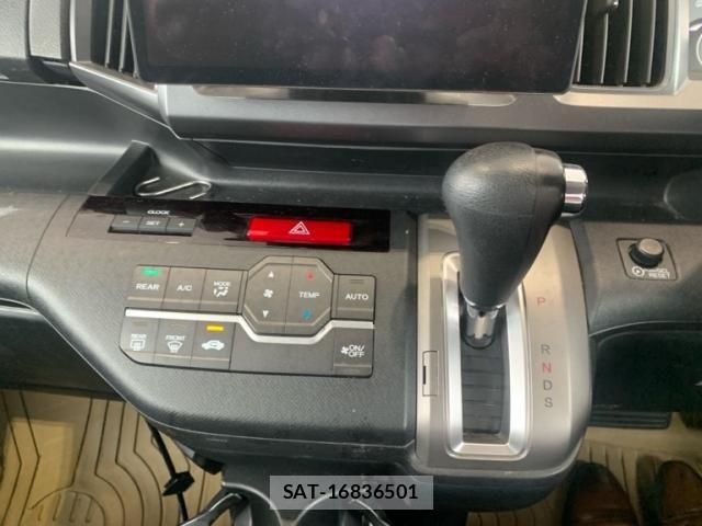 Honda STEP WGN 2010-07 8882356-15