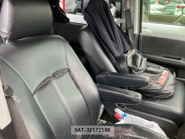 Honda STEP WGN 2012-02 8882365-13