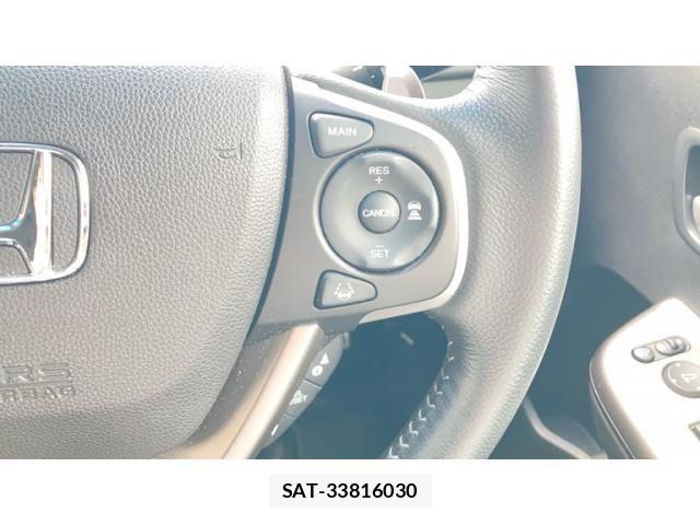Honda STEP WGN 2022-03 8882327-14