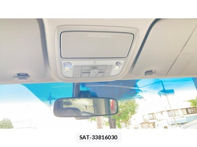 Honda STEP WGN 2022-03 8882327-21