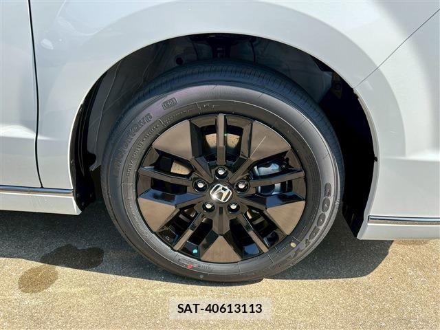Honda STEP WGN 2026-04 8882329-14