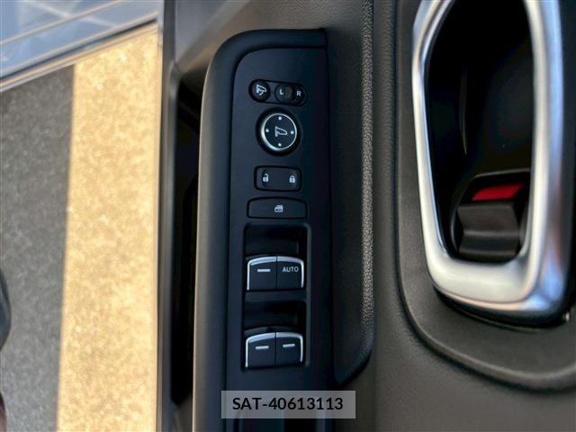 Honda STEP WGN 2026-04 8882329-17