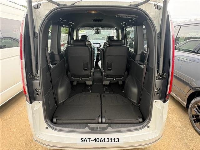 Honda STEP WGN 2026-04 8882329-7