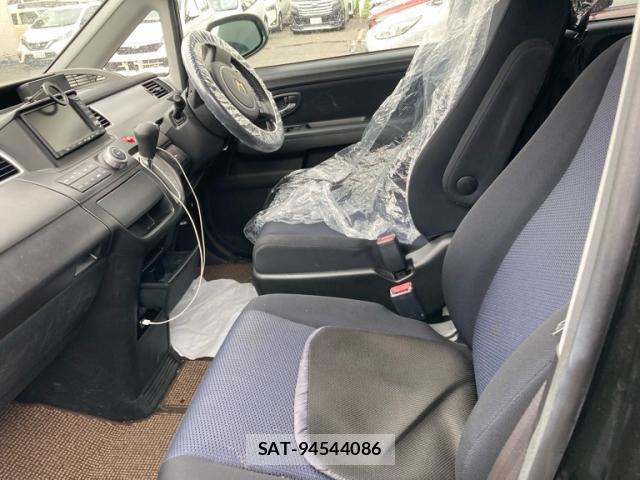 Honda STEP WGN 2008-06 8882364-12