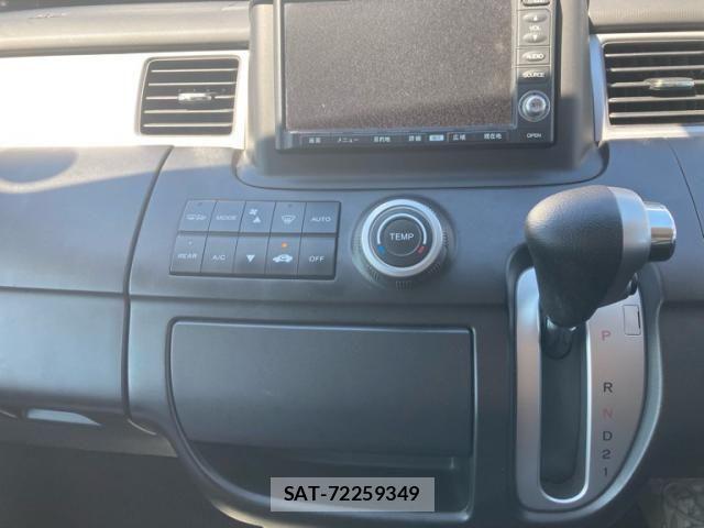 Honda STEP WGN 2008-03 8882368-20