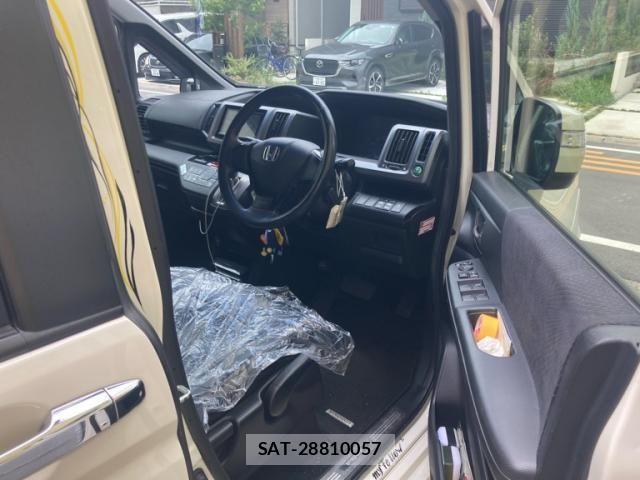 Honda STEP WGN 2011-12 8882363-9