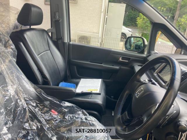 Honda STEP WGN 2011-12 8882363-10