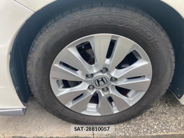 Honda STEP WGN 2011-12 8882363-5