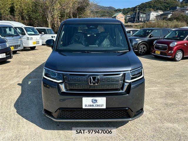 Honda STEP WGN 2026-05 8882332-9