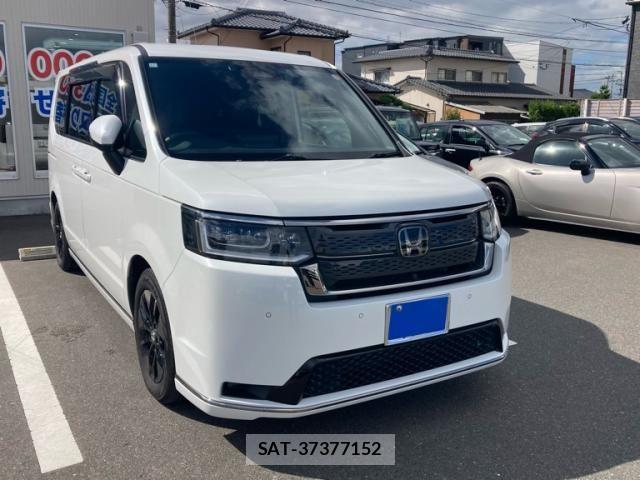 Honda STEP WGN 2023-11 8882331-1