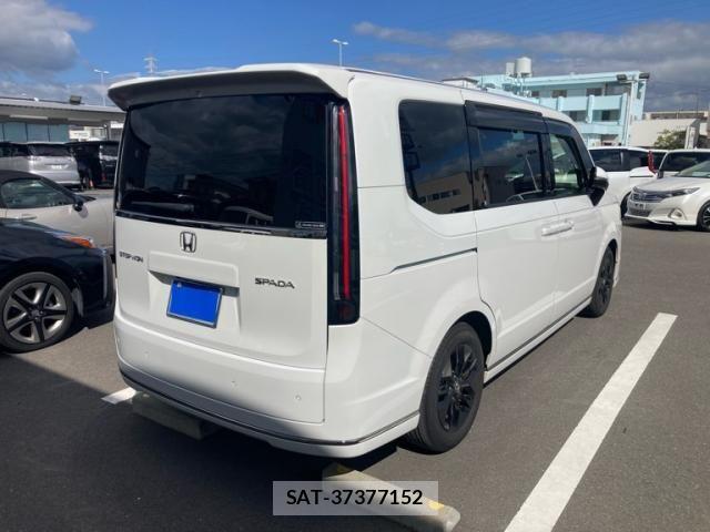 Honda STEP WGN 2023-11 8882331-2