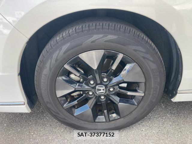 Honda STEP WGN 2023-11 8882331-7