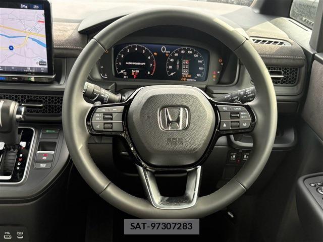 Honda STEP WGN 2026-06 8882328-26