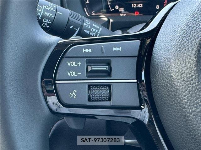 Honda STEP WGN 2026-06 8882328-27
