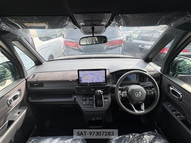 Honda STEP WGN 2026-06 8882328-2
