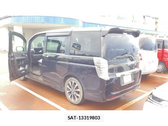 Honda STEP WGN 2014-03 8884404-1