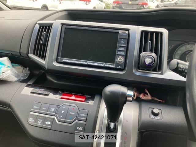 Honda STEP WGN 2010-03 8884398-15