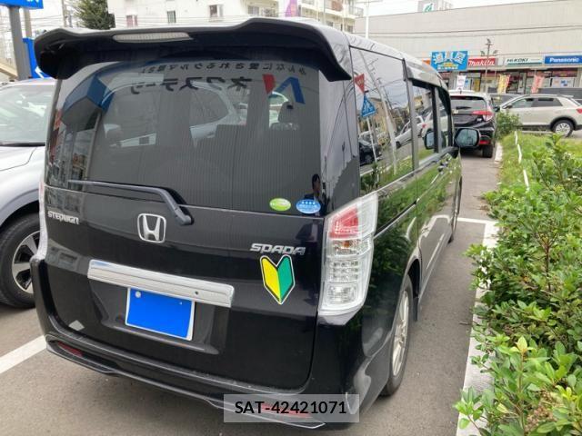 Honda STEP WGN 2010-03 8884398-3