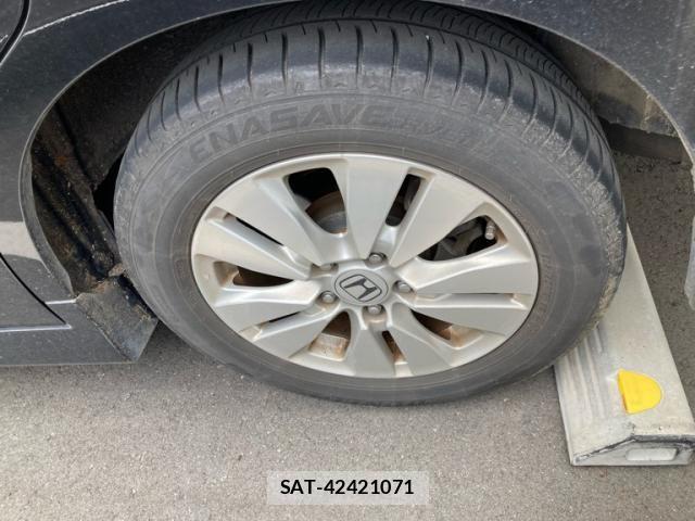 Honda STEP WGN 2010-03 8884398-5