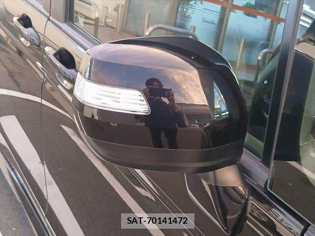 Honda STEP WGN 2010-06 8884400-11