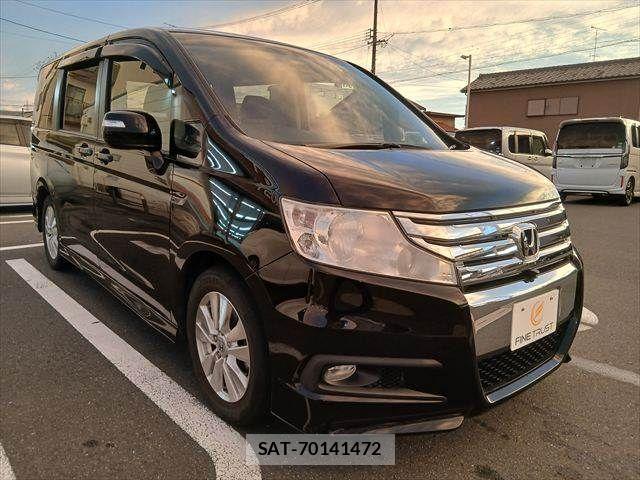 Honda STEP WGN 2010-06 8884400-17