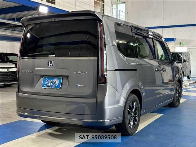 Honda STEP WGN 2024-09 8884393-18