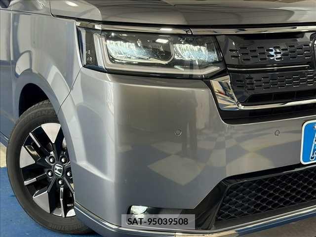 Honda STEP WGN 2024-09 8884393-22