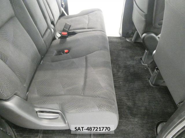 Honda STEP WGN 2011-11 8884397-11