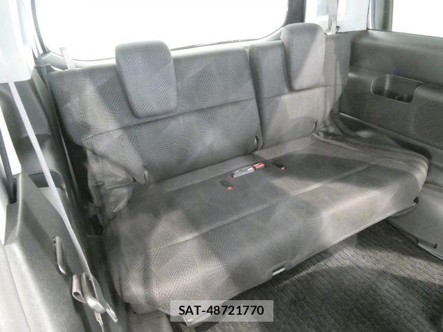 Honda STEP WGN 2011-11 8884397-13