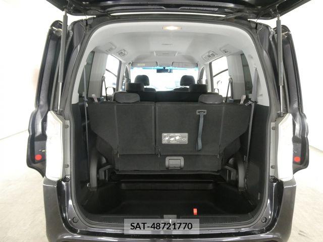 Honda STEP WGN 2011-11 8884397-14