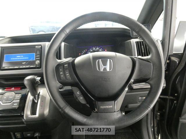 Honda STEP WGN 2011-11 8884397-20