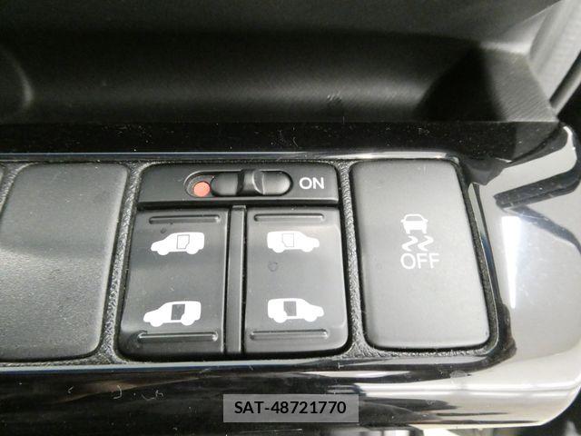 Honda STEP WGN 2011-11 8884397-24