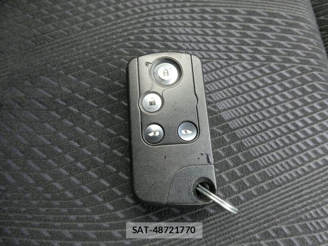 Honda STEP WGN 2011-11 8884397-29