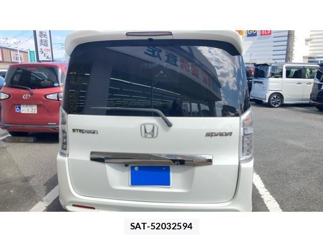 Honda STEP WGN 2012-11 8884402-4