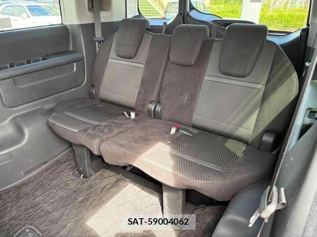 Honda STEP WGN 2017-10 8884396-14