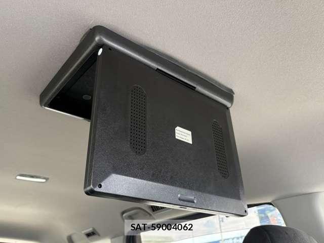Honda STEP WGN 2017-10 8884396-24