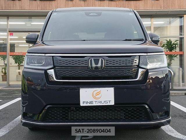 Honda STEP WGN 2023-07 8884392-13
