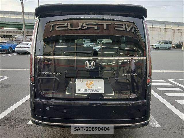 Honda STEP WGN 2023-07 8884392-17