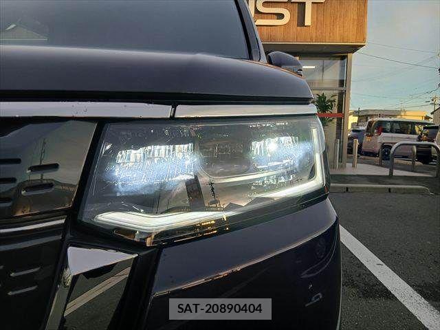 Honda STEP WGN 2023-07 8884392-20