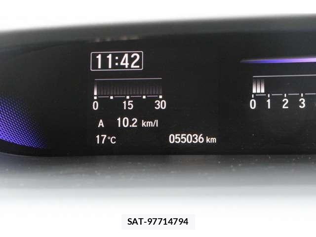 Honda STEP WGN 2021-03 5879681-15