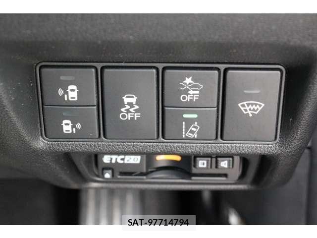 Honda STEP WGN 2021-03 5879681-19
