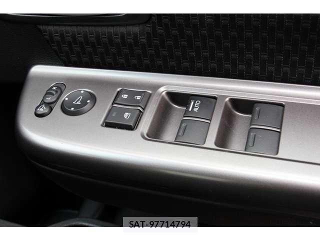 Honda STEP WGN 2021-03 5879681-21