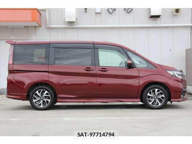 Honda STEP WGN 2021-03 5879681-27